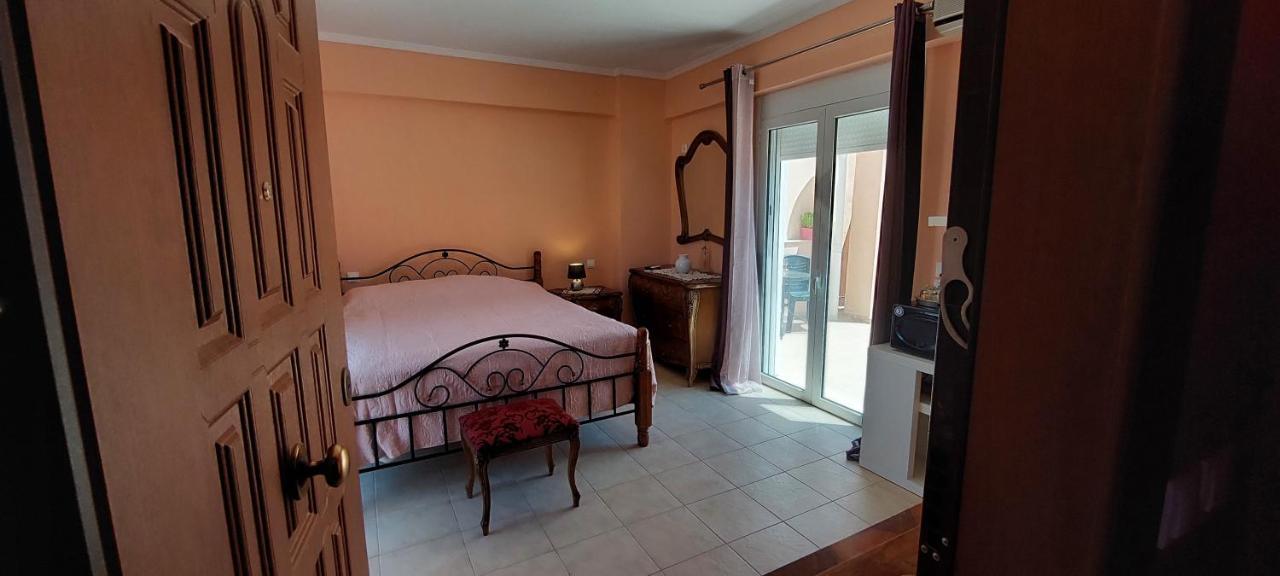 Anastacias Apartment Artemida  Zewnętrze zdjęcie