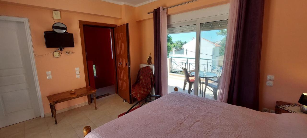 Anastacias Apartment Artemida  Zewnętrze zdjęcie